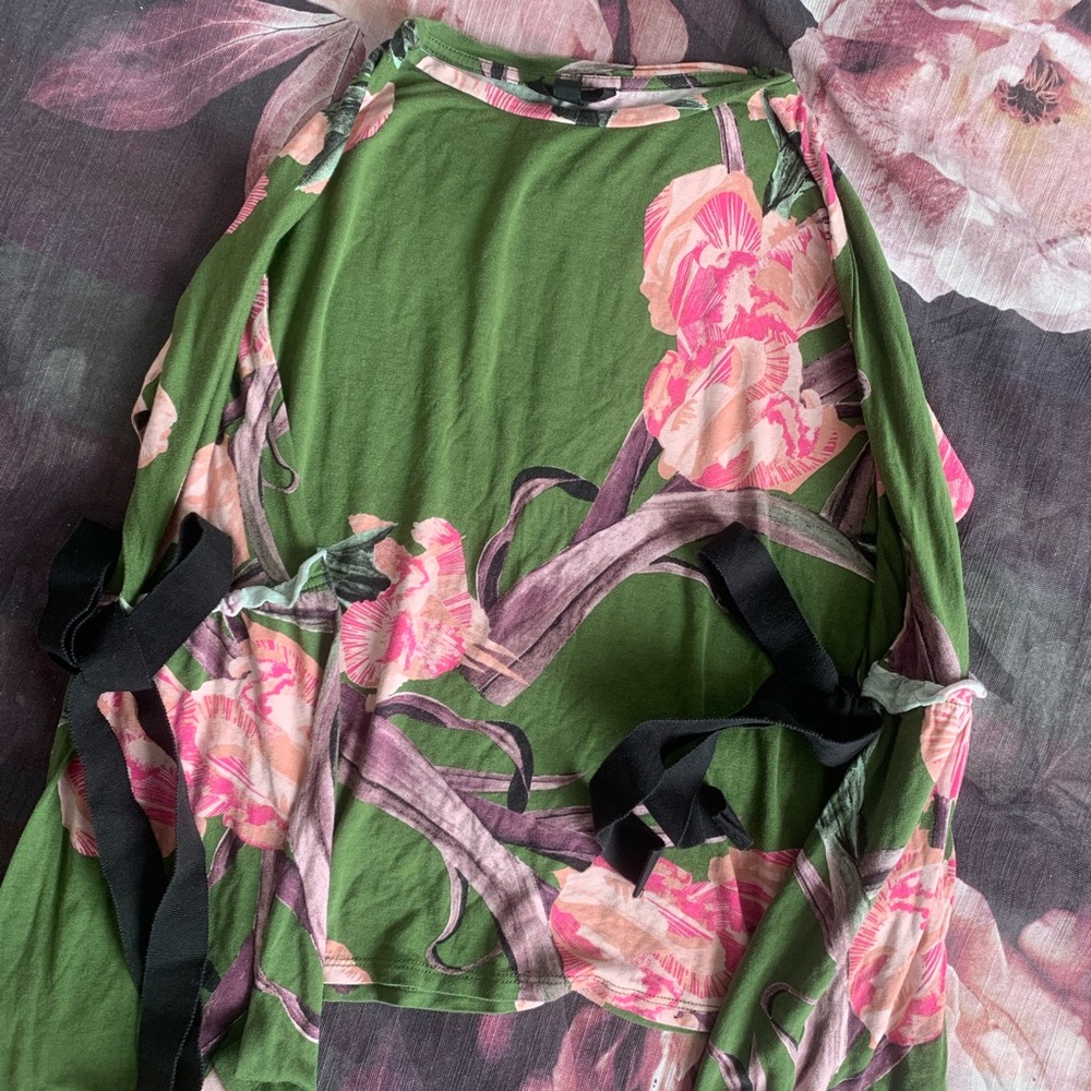 Topshop green top